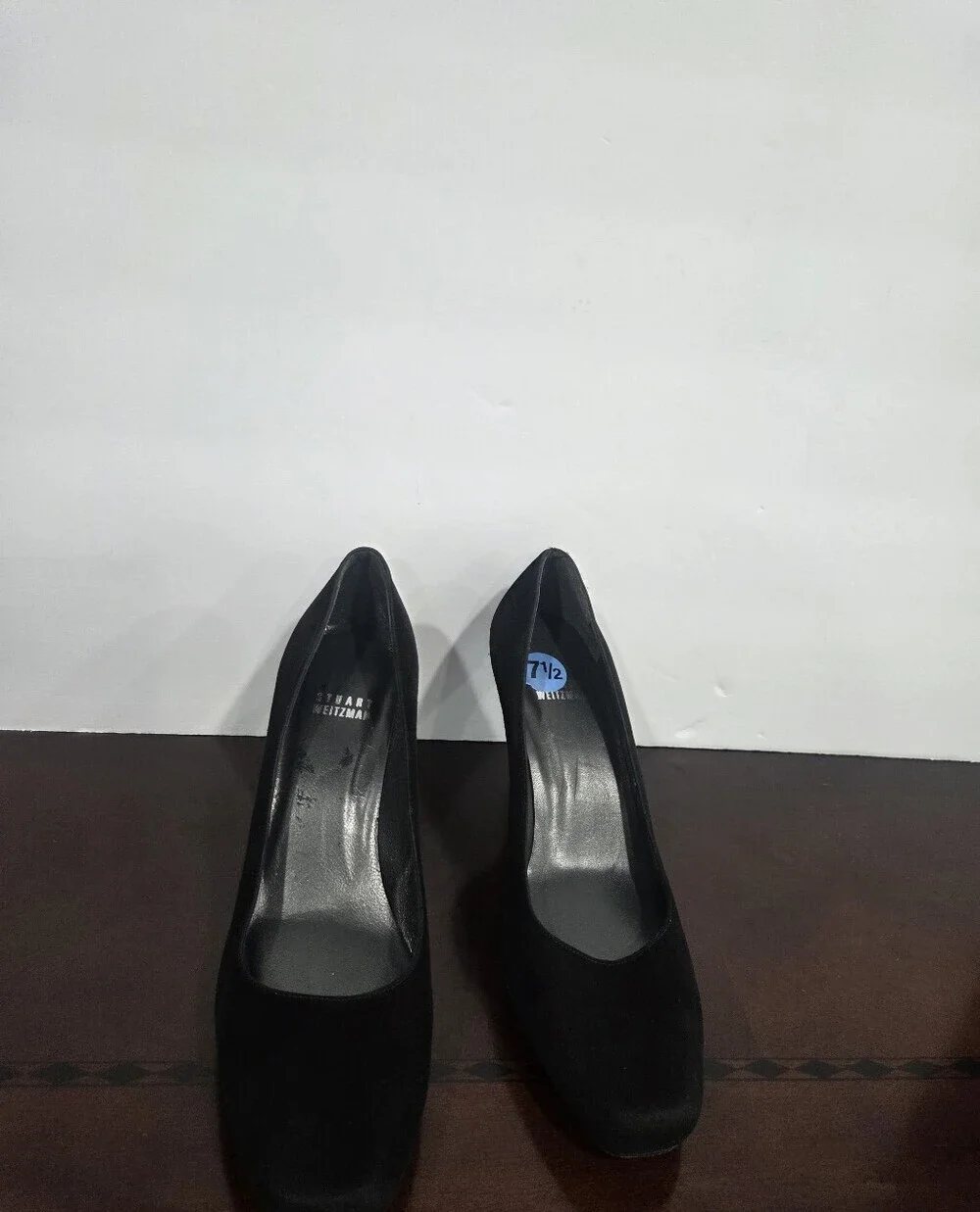 Stuart Weitzman Classic Black Suede Women's High Heel Pumps Sz.7.5